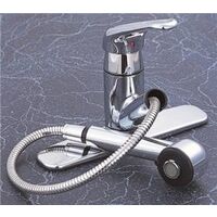 8" Single Handle Faucet with Pullout