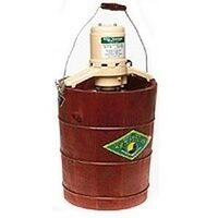 wooden ice cream freezer,  4 qt 