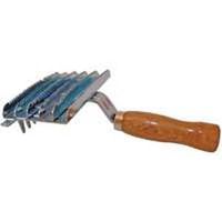 six bar curry comb with teeth