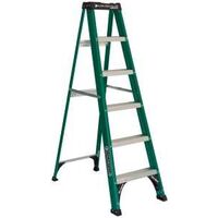 Louisville FS4006 Commercial Step Ladder