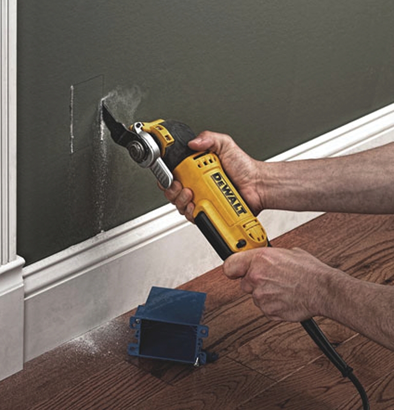 DEWALT DWE315K Oscillating Multi-Tool Kit, 3 A, 0 to 22,000 opm, 1.6 deg Oscillating