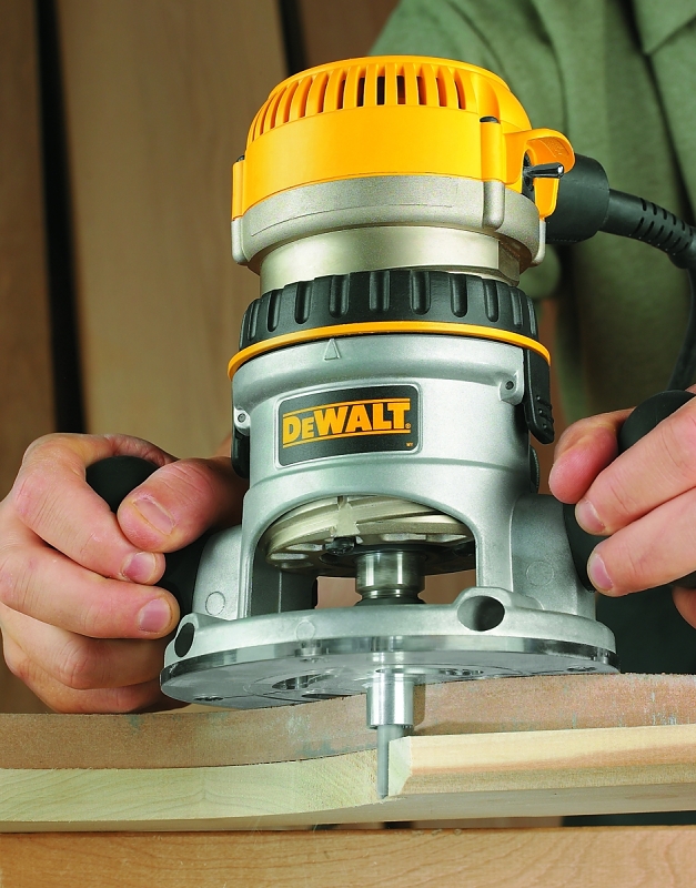 DEWALT DW616 Router, 11 A, 24,500 rpm Load Speed