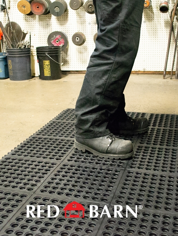 Red Barn 5608001 Interlocking Mat, Rubber, Black