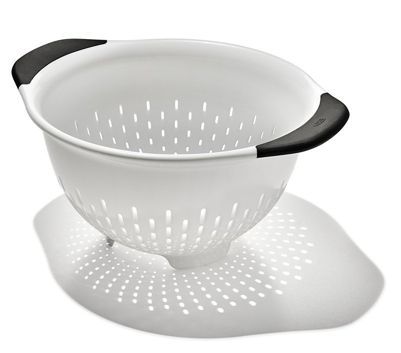Good Grips 11331000 Colander, 3 qt Capacity, Plastic
