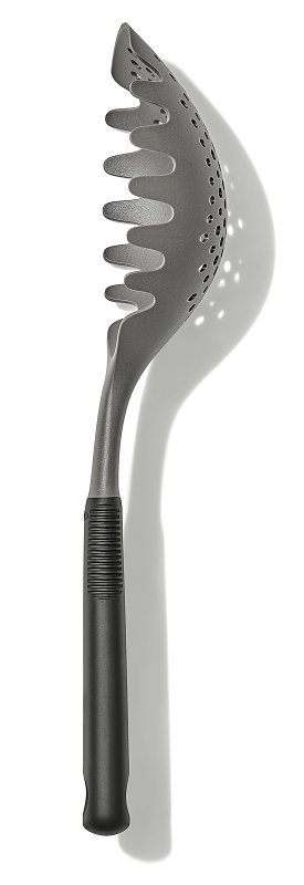STRAINER SCOOP PASTA LARGE