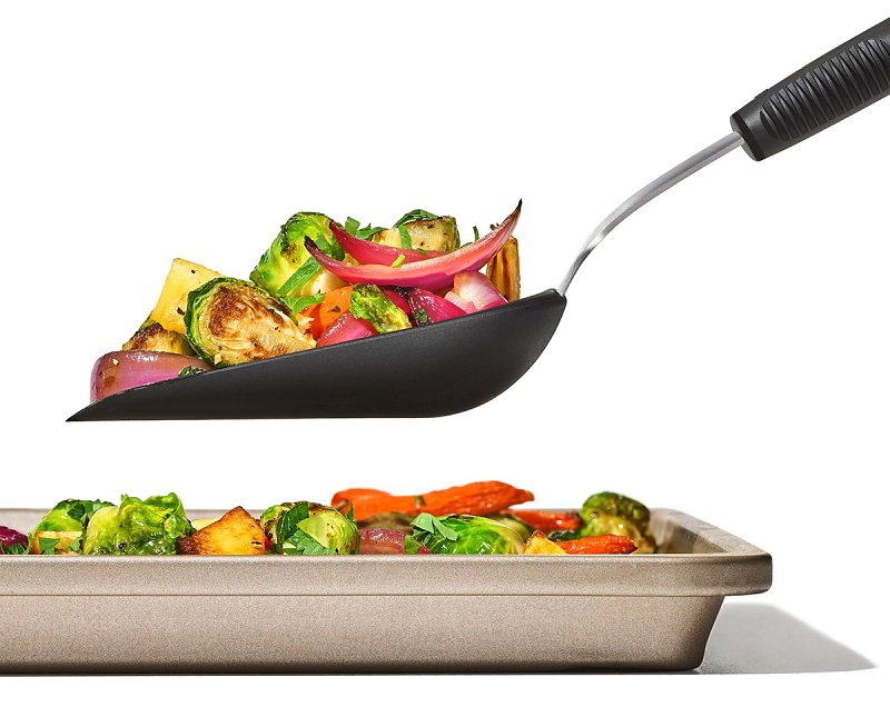 Good Grips 11375300 Sheet Pan Scoop, 10 in L, Nylon