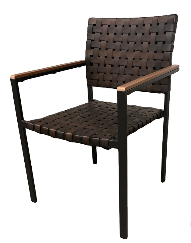 Seasonal Trends 141607 Madrid Fire Chat Set, Fire Chat Set, Ceramic Tile/Steel/Wicker, Brown, Powder-Coated