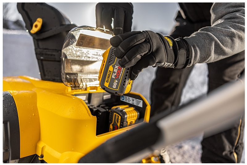 MTD 32AA2A0DB38 Snow Thrower, Battery Included, 60 V, 4 Ah, 1-Stage, 21 in Throw