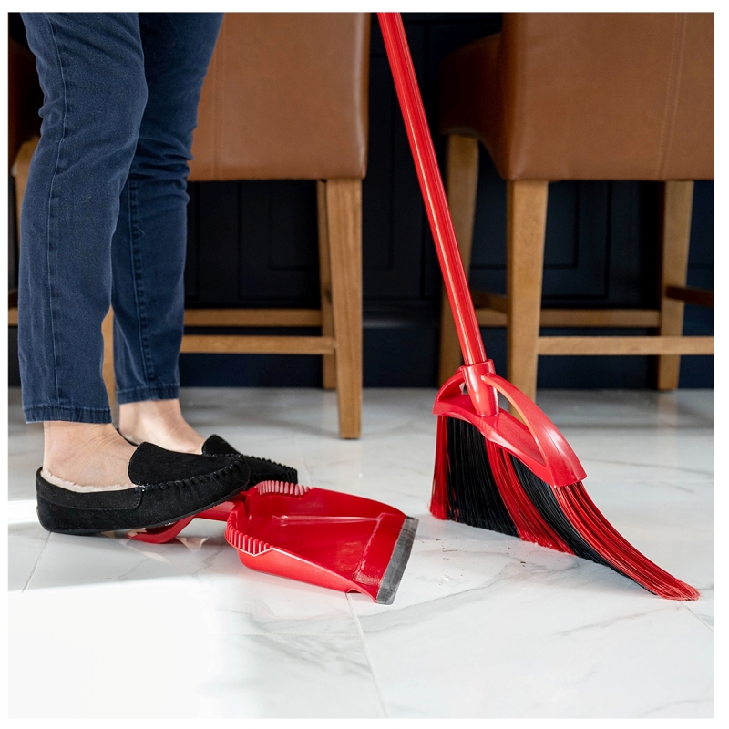 O-Cedar PowerCorner 172134 Angle Broom with Dust Pan, Plastic Bristle, Black Bristle, 57 in L, Steel Handle