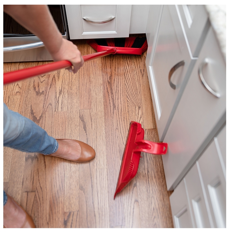 O-Cedar PowerCorner 172134 Angle Broom with Dust Pan, Plastic Bristle, Black Bristle, 57 in L, Steel Handle