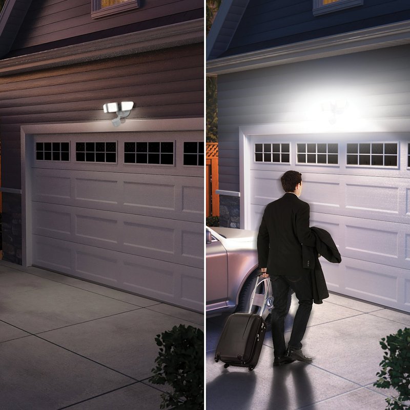 globe 17000206 Security Flood Light, LED Lamp, Bright White, 3200 Lumens, 4000 K Color Temp, White Fixture