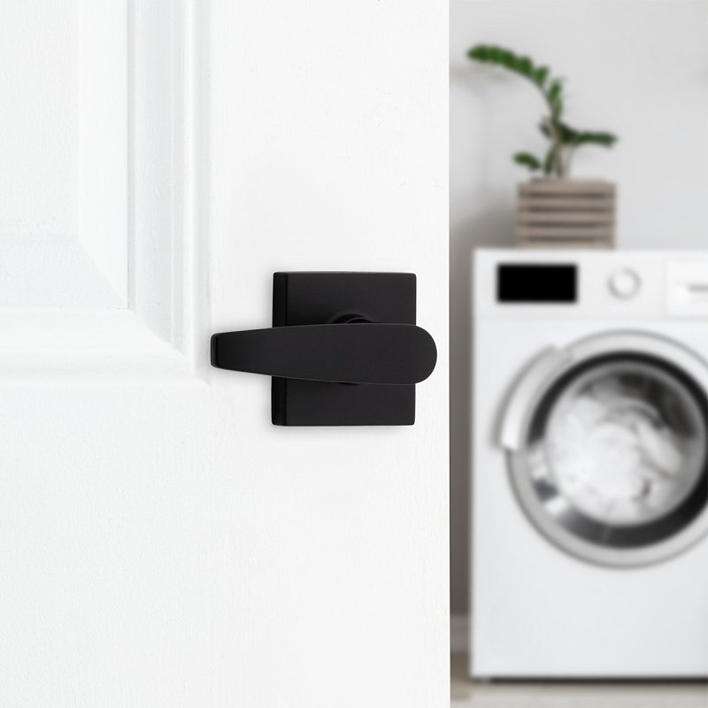 Weiser Safe Lock Winston 9SL10000-113 Passage Door Handle, Lever Handle, Matte Black, 1-3/8 to 1-3/4 in Thick Door