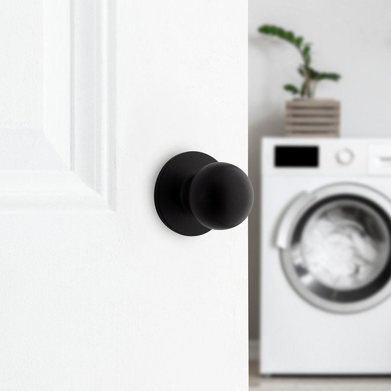 Weiser Safe Lock Regina 9SK10000-054 Passage Door Handle, Knob Handle, Matte Black, 1-3/8 to 1-3/4 in Thick Door