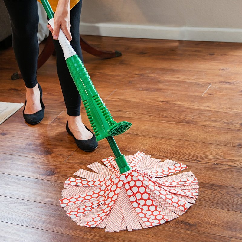 Libman Heavy-Duty Wonder 1228 Wet Mop, Quick Connect Mop Connection, Microfiber Mop Head, White Mop Head, Steel Handle