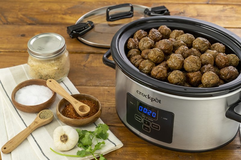 Crock-Pot 2122615 Cook and Carry Slow Cooker, 4 qt Capacity, Digital Control, Stainless Steel