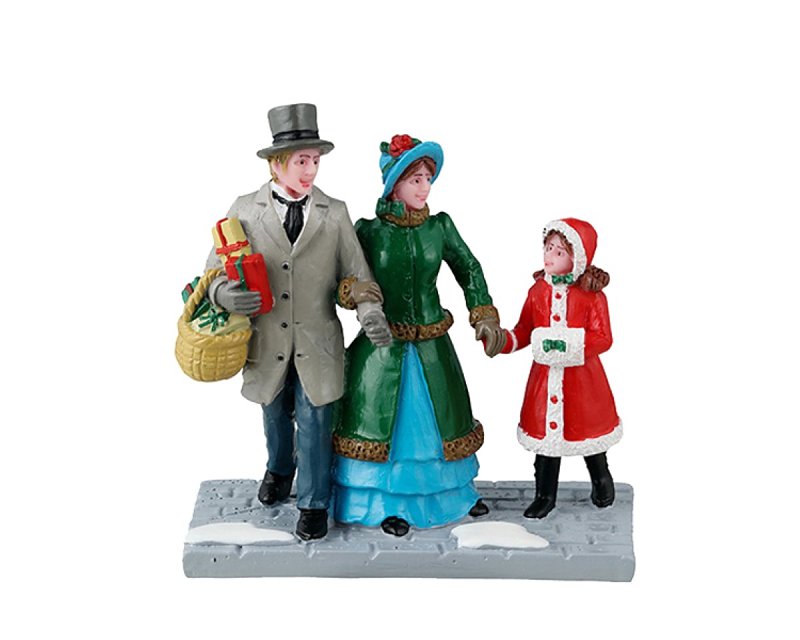 LIC LTD A2380 Christmas Type 3 Figurine, Caddington Village