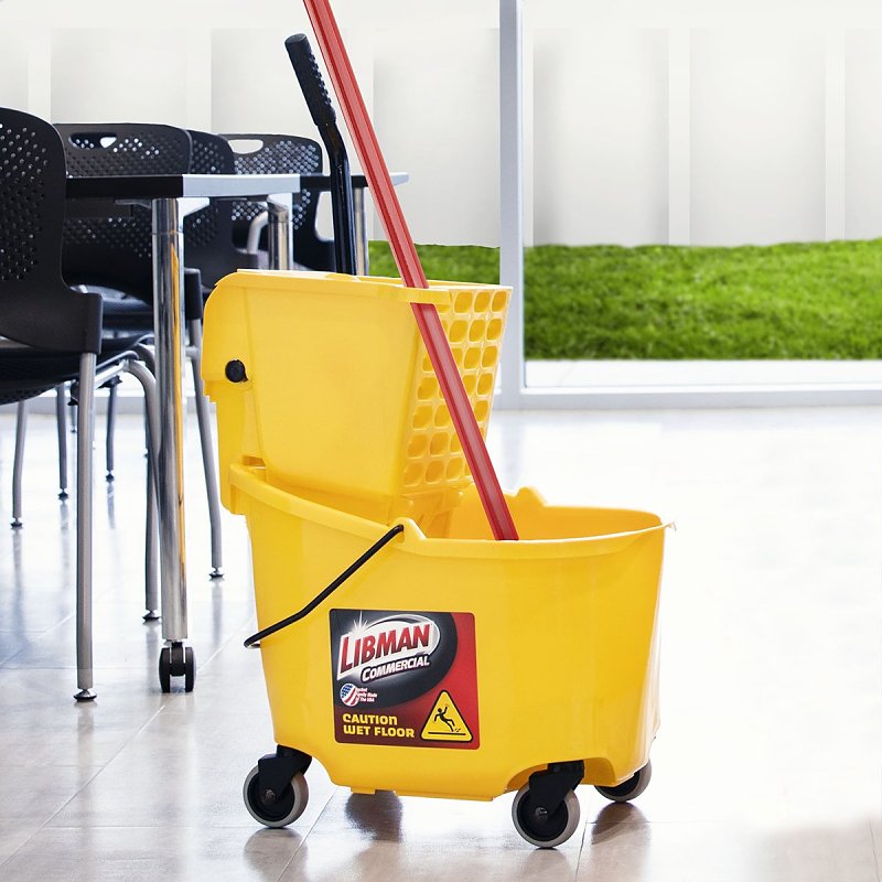 Libman 934 Bucket and Wringer, 26 qt, Polypropylene Bucket/Pail, Polypropylene Wringer, Yellow