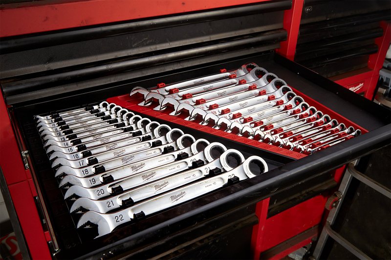 Milwaukee 48-22-9416 Wrench Set, 15-Piece, Alloy Steel, Chrome, Specifications: SAE Measurement System, I-Beam Handle