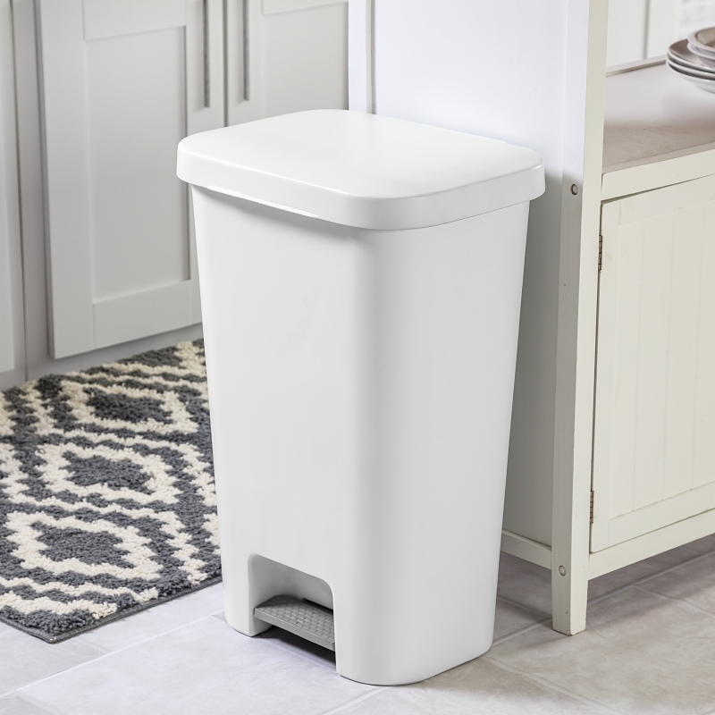 Sterilite COLORmaxx 10698004 Trash Can with Lid, 11.9 gal Capacity, Plastic, White, Textured, Step-On Lid Closure