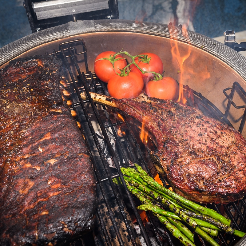 Kamado Joe Classic II KJ23RHC Grill, 256 sq-in Primary Cooking Surface, 660 sq-in Secondary Cooking Surface, Red