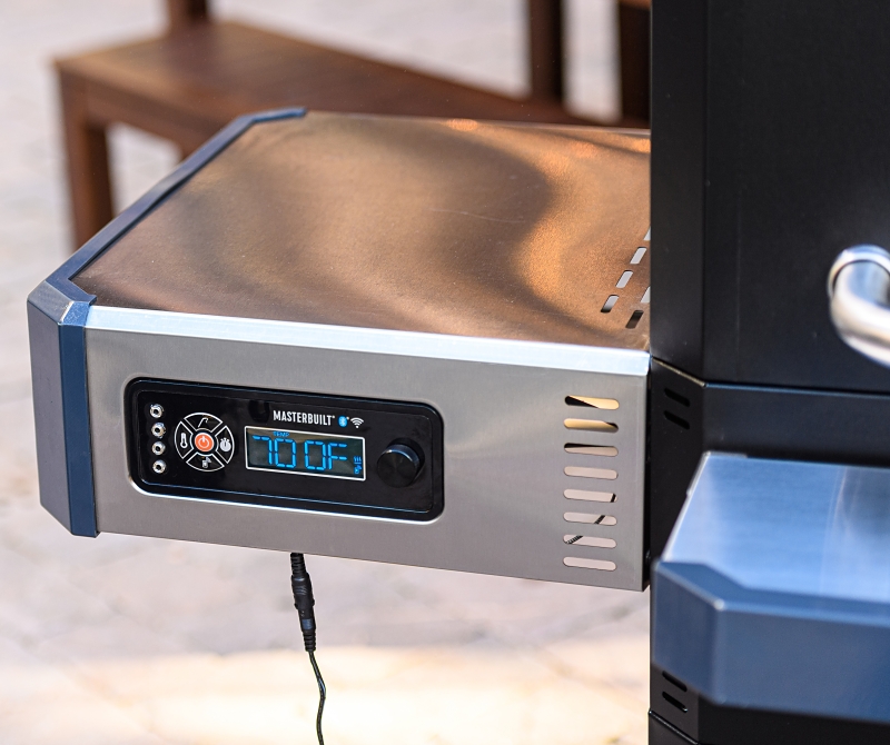 Masterbuilt DigitalFan Gravity MB20041220 Digital Charcoal Grill and Smoker, Charcoal, Iron/Steel, Black