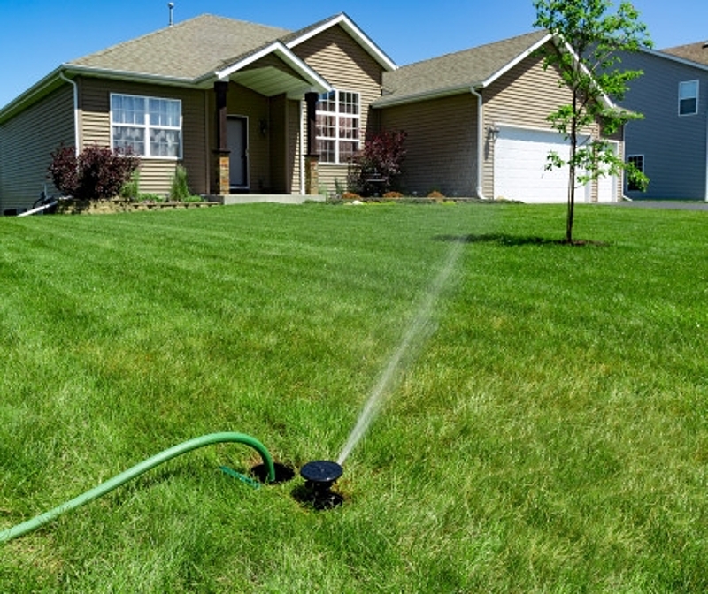 Rain Bird LG3HE Impact Sprinkler, 3/4 in Connection, Female, 3 in H Pop-Up, 5200 ft