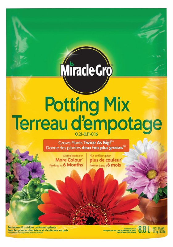 Miracle-Gro 707783 Potting Mix, Solid, Brown, 8.8 L Bag