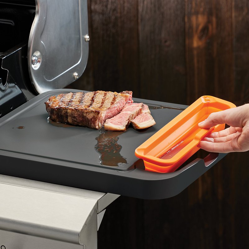 Mr. BAR-B-Q 40370Y Grill Side Cutting Board with Removable Tray, Silicone