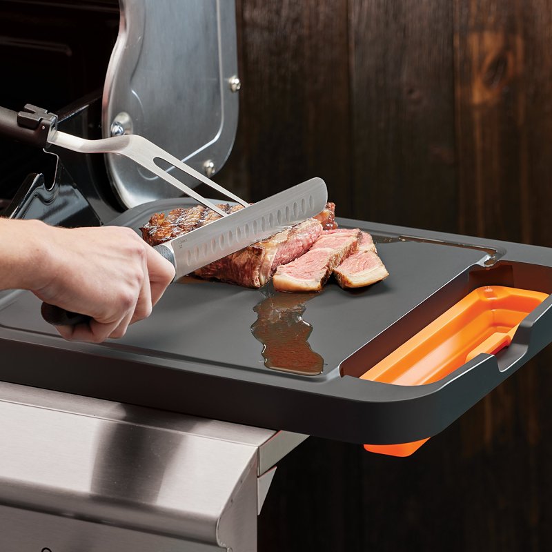 Mr. BAR-B-Q 40370Y Grill Side Cutting Board with Removable Tray, Silicone