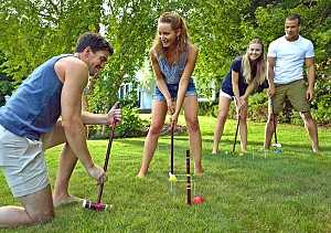 Franklin 50211 Family Croquet Set, Wood Mallet