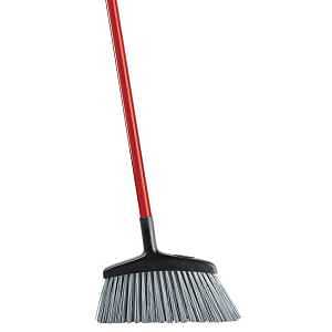 Libman 5080 Heavy‑Duty Polyethylene Angle Broom – 55‑in Steel Handle for Rough Surfaces